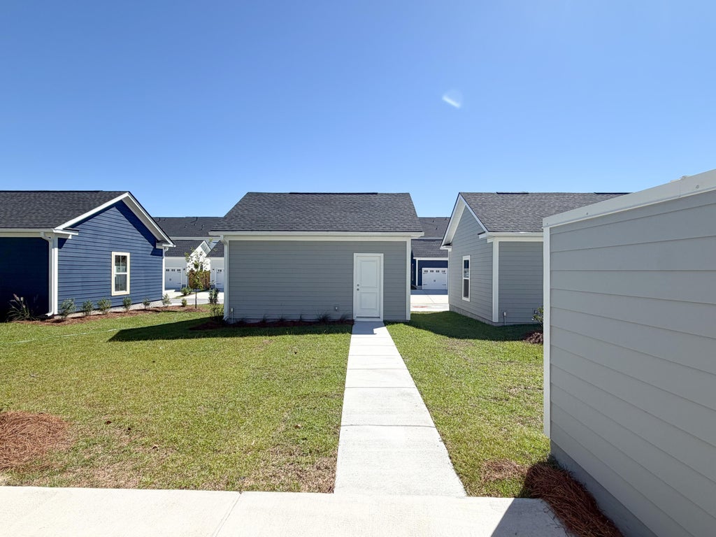 Photo of 196 Sandy Bend Lane, Summerville, SC 29486 (MLS # 26028966)