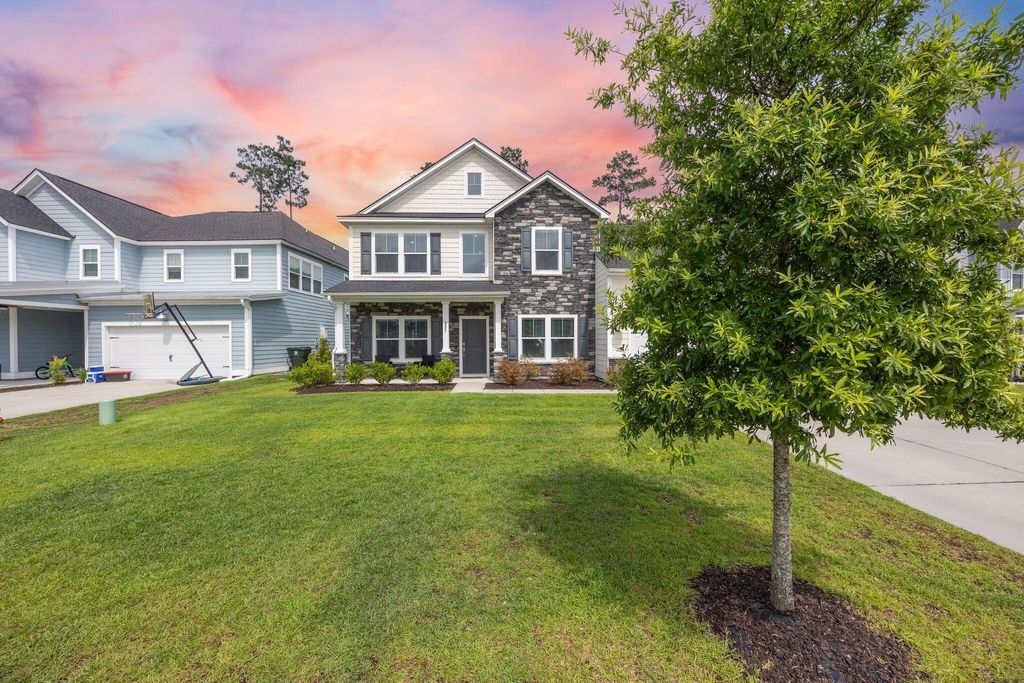 Photo of 223 Granton Edge Lane, Summerville, SC 29486 (MLS # 25031368)