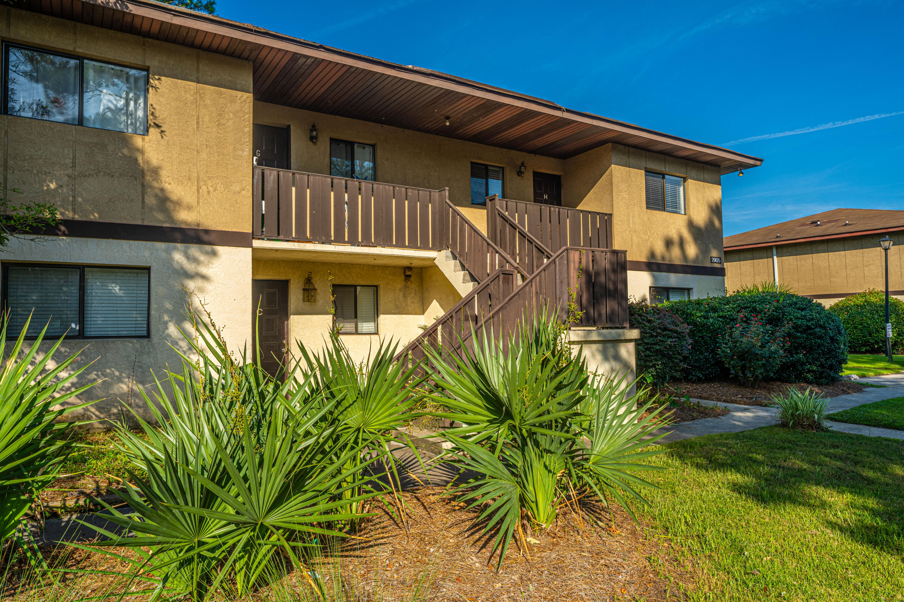 2905 Dove Haven Court H