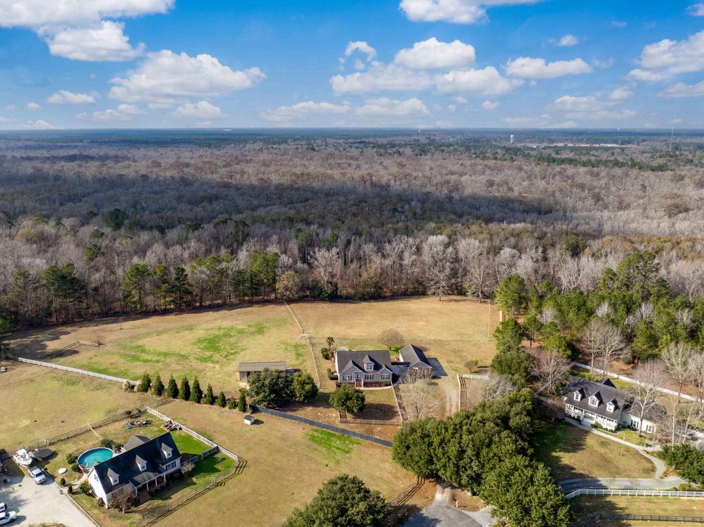 Photo of 113 Rookery Court, Summerville, SC 29483 (MLS # 26001276)