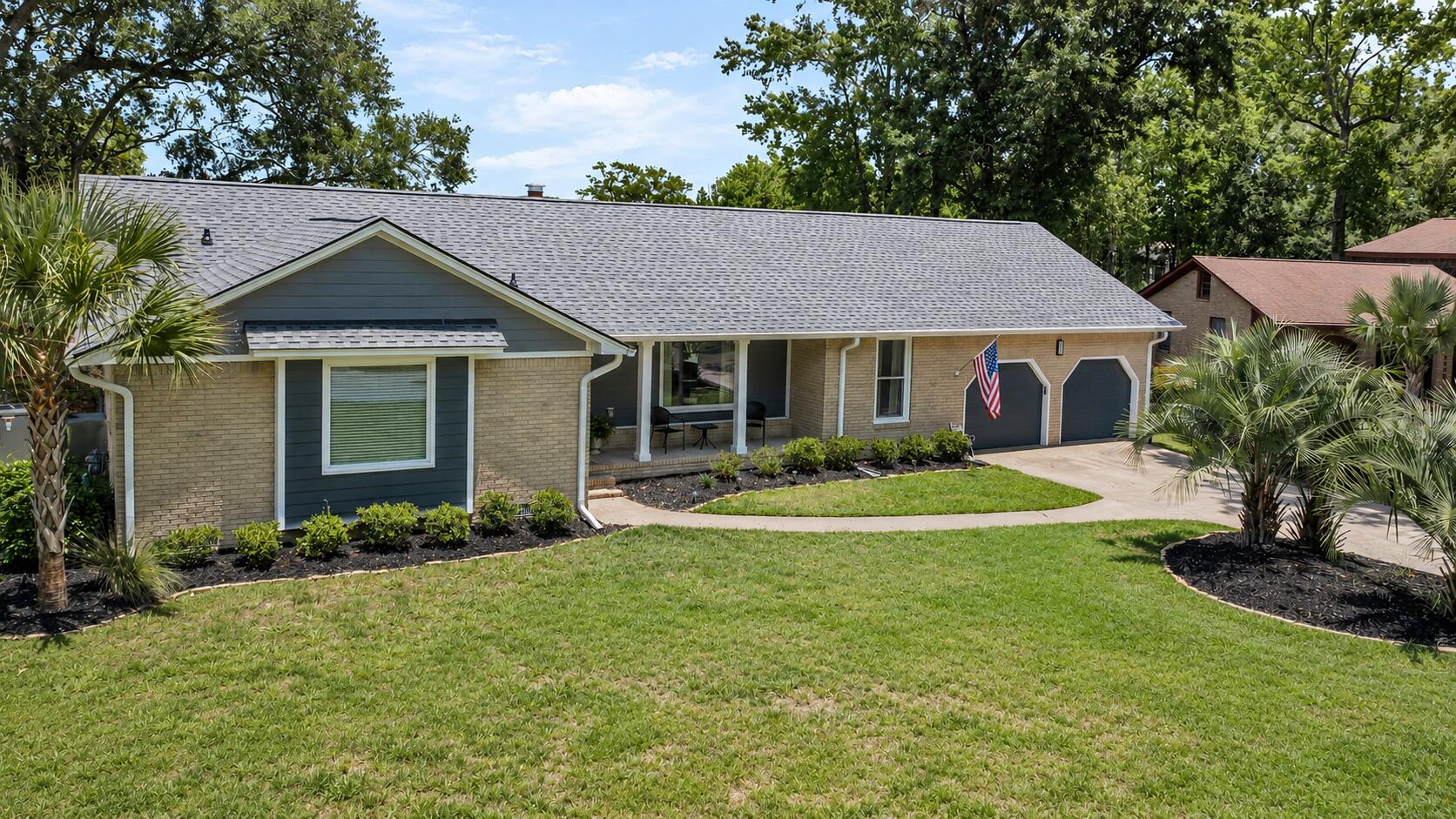 5908 Commonwealth Circle