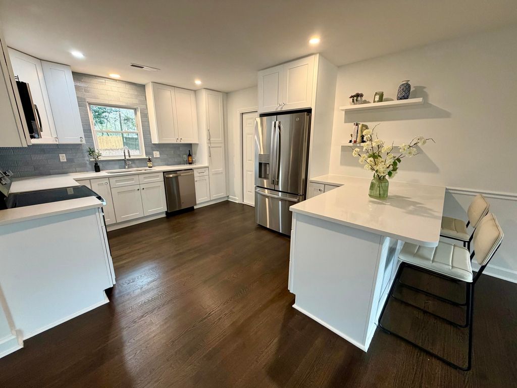 Photo of 1550 Salisbury Street, Charleston, SC 29407 (MLS # 26000676)