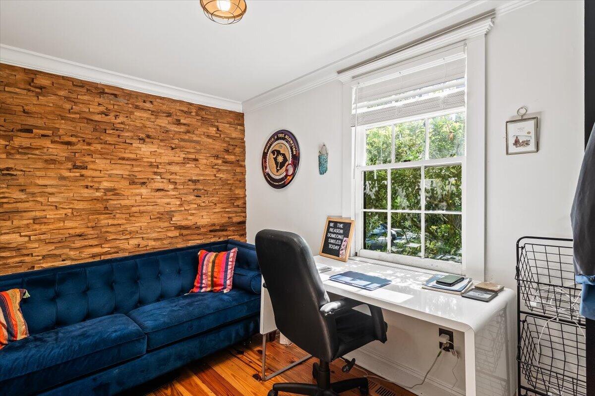 3 1/2 Kracke Street Apt C