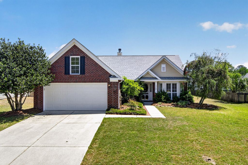 Photo of 1508 Sweet Myrtle Circle, Mount Pleasant, SC 29466 (MLS # 26010295)