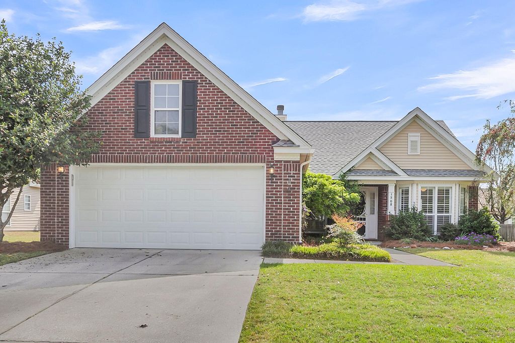 Photo of 1508 Sweet Myrtle Circle, Mount Pleasant, SC 29466 (MLS # 26010295)