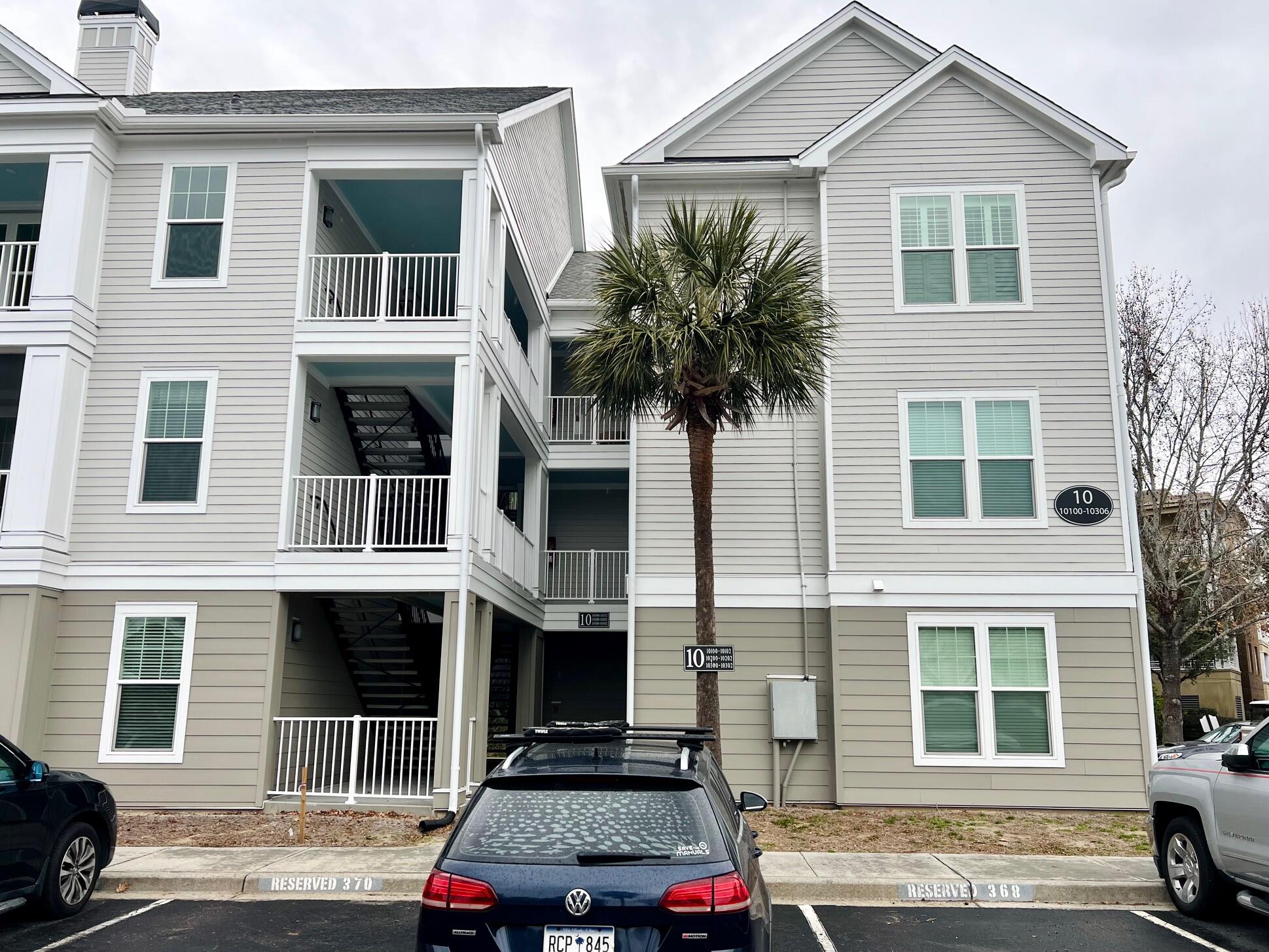 130 River Landing Drive 10302