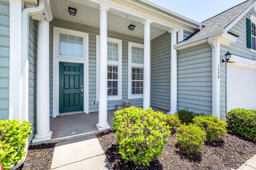 Photo of 1520 Ashley Garden Boulevard, Charleston, SC 29414 (MLS # 26014918)