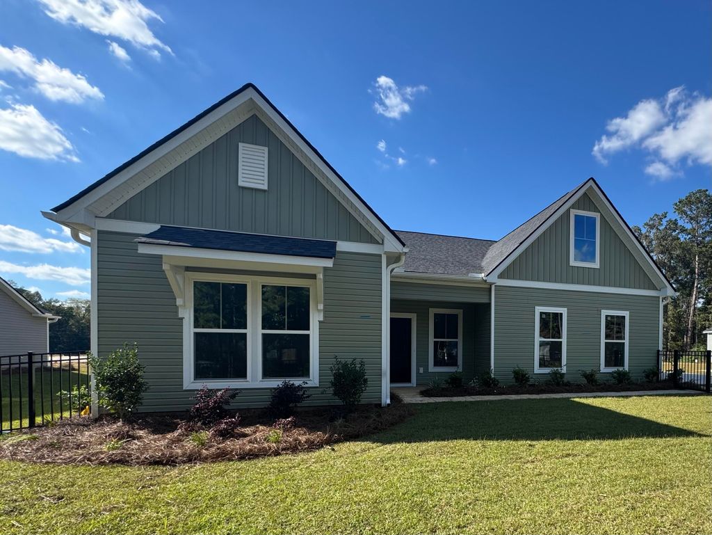 Photo of 1960 Central Avenue, Summerville, SC 29483 (MLS # 25011655)