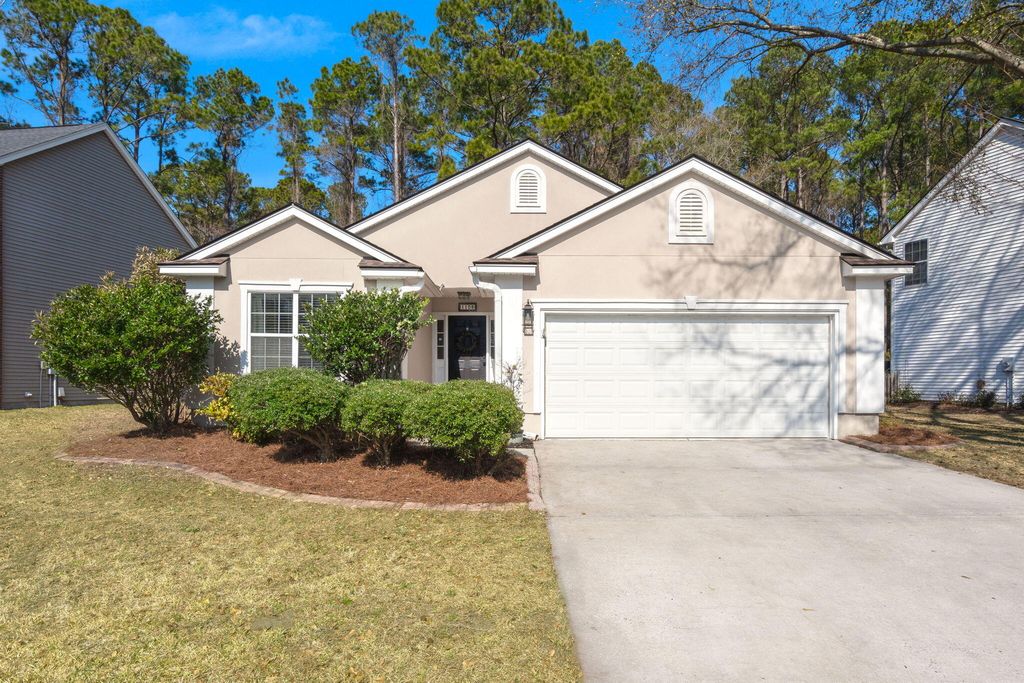 Photo of 1108 Old Course Lane, Mount Pleasant, SC 29466 (MLS # 26007300)