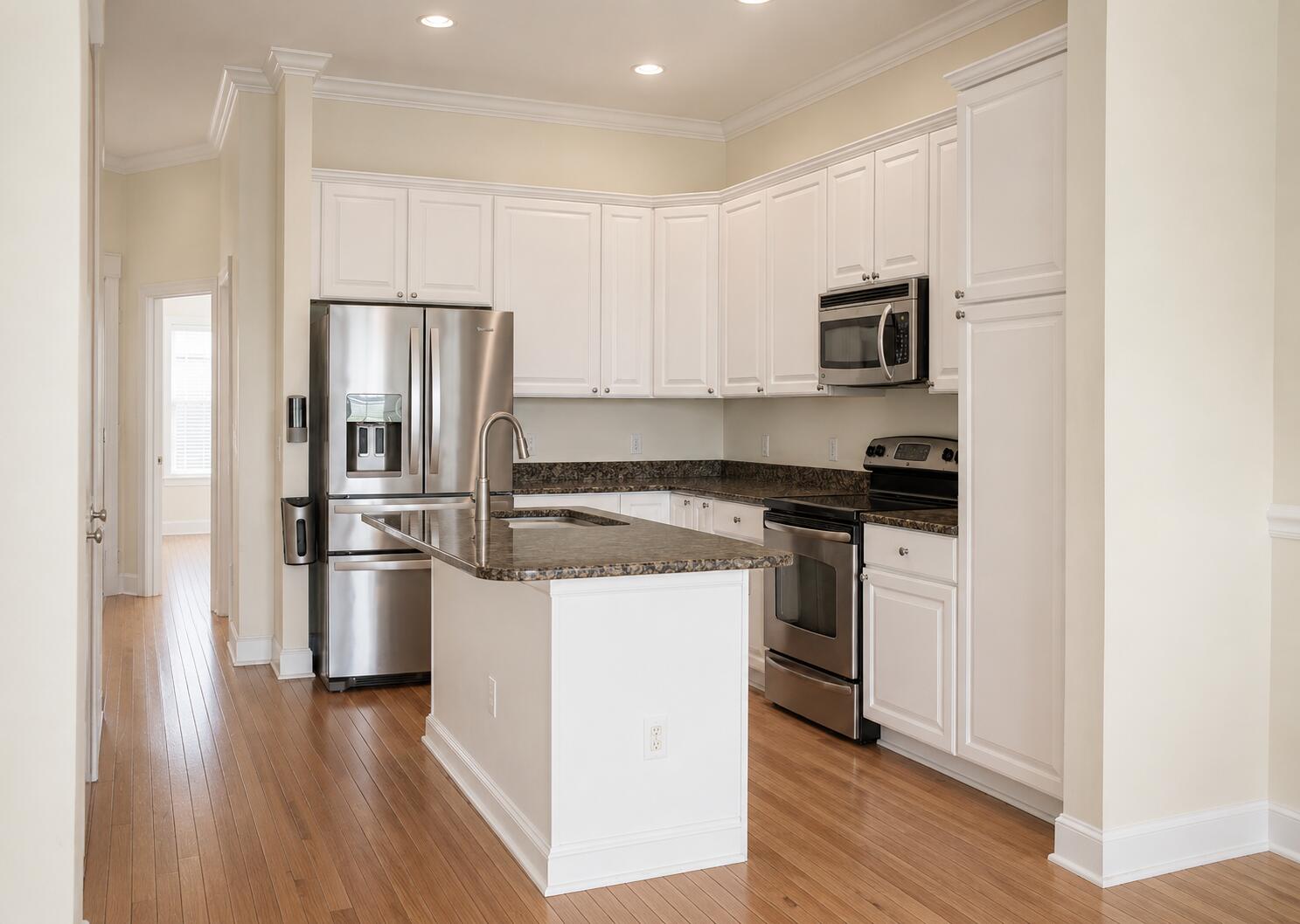 204 Michigan Unit C1
