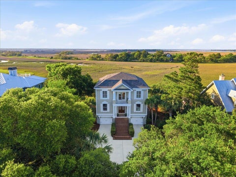 Photo of 37 Seagrass Lane, Isle of Palms, SC 29451 (MLS # 26018086)