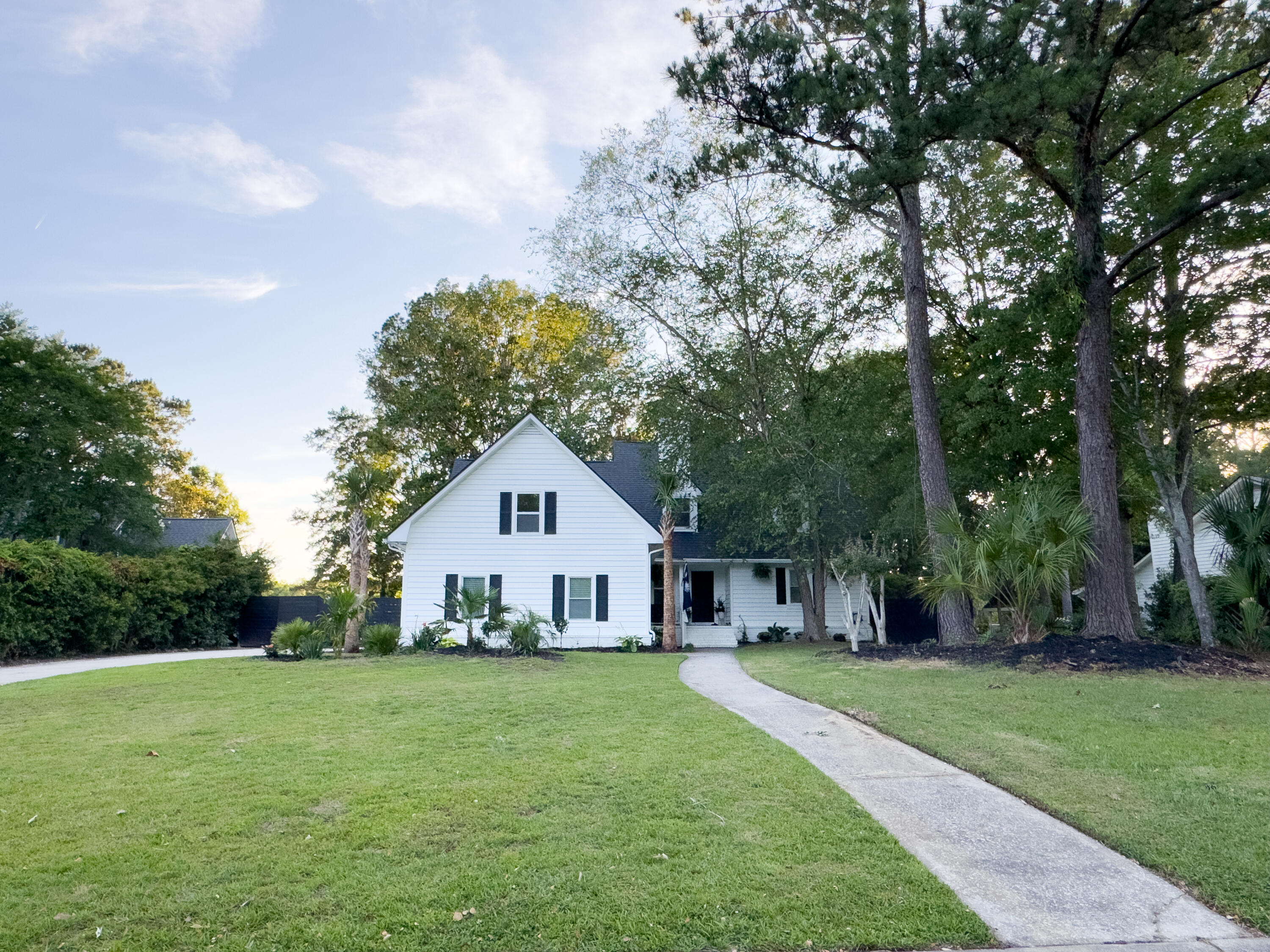 27 Fitzroy Drive