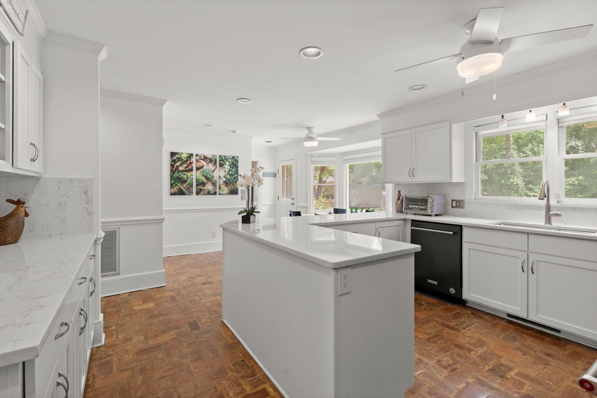 3385 Timberline Drive