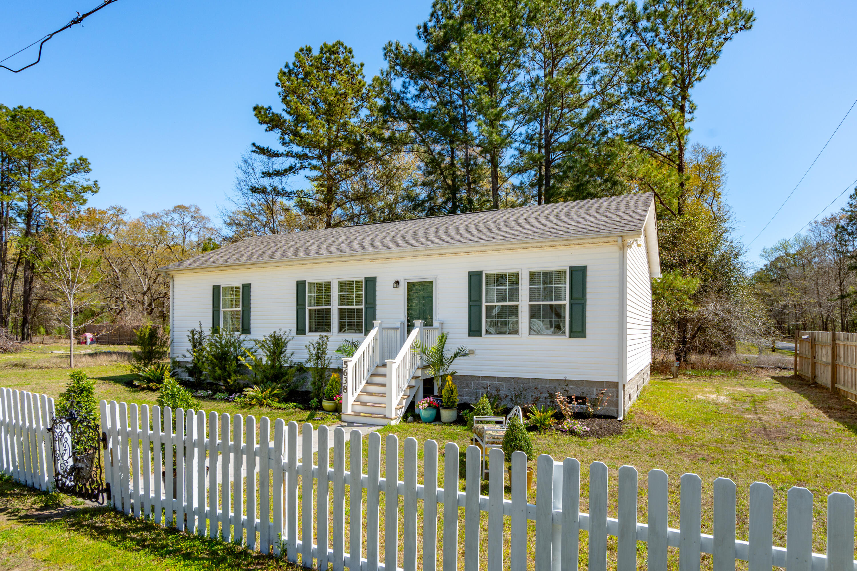 5638 Dixie Plantation Road