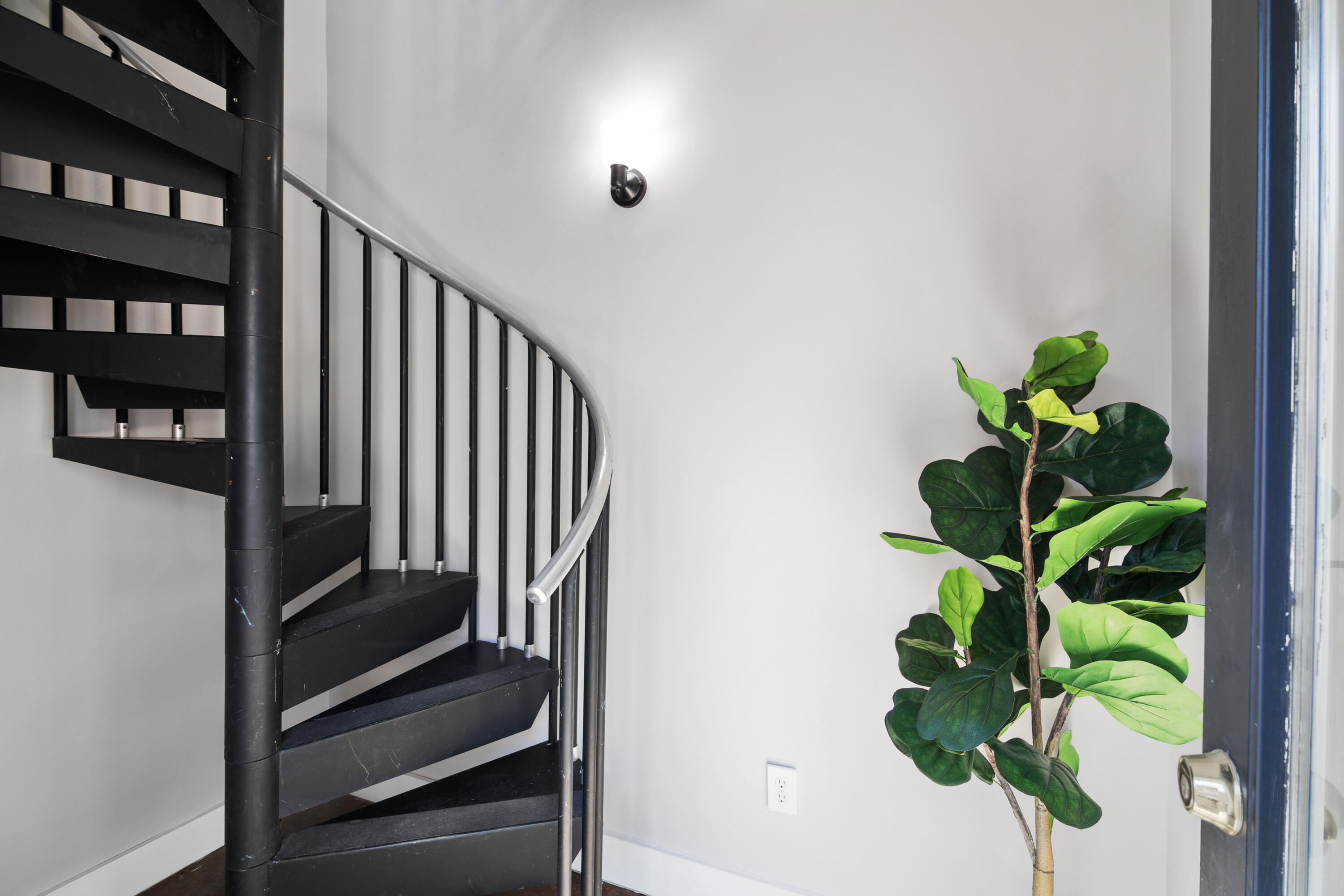 2 Francis Street I