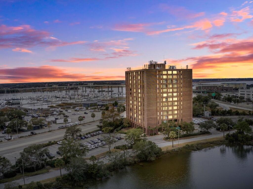 14 Lockwood Drive 6h