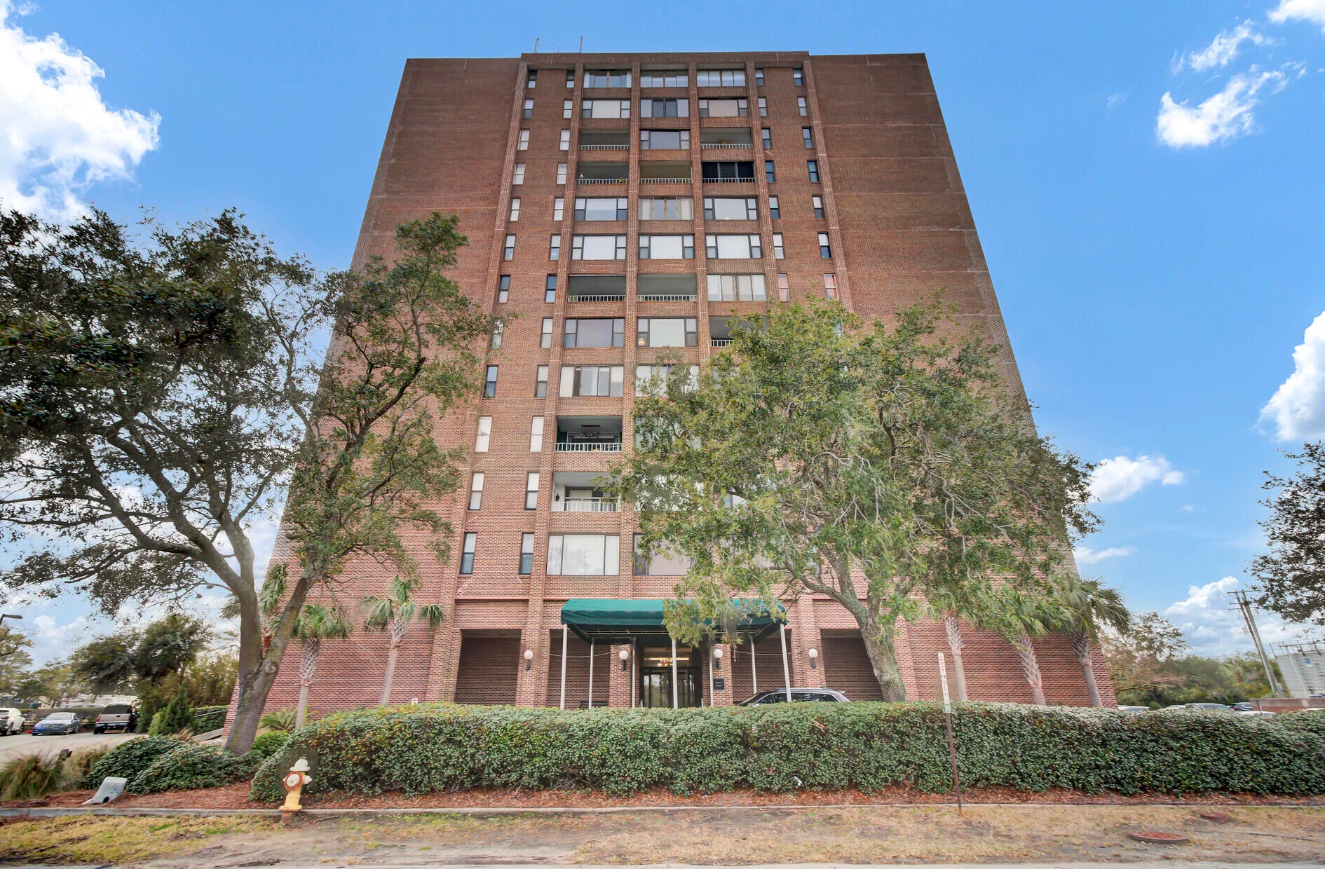14 Lockwood Drive Unit 6h