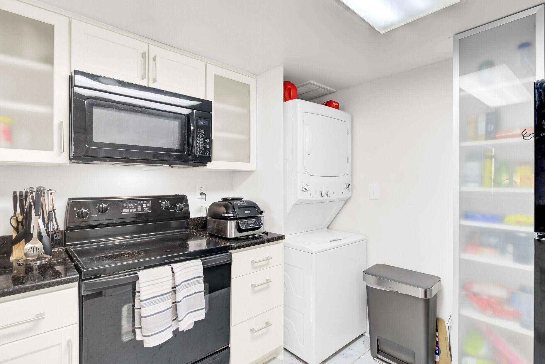 14 Lockwood Drive 6h