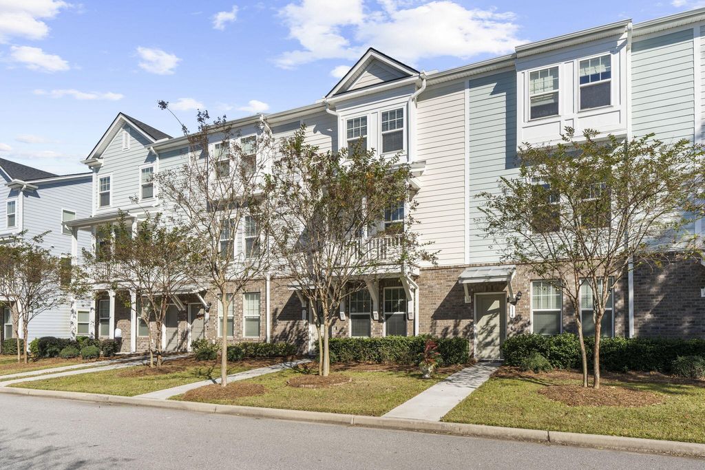 Photo of 116 Rowans Creek Drive, Charleston, SC 29492 (MLS # 25030335)
