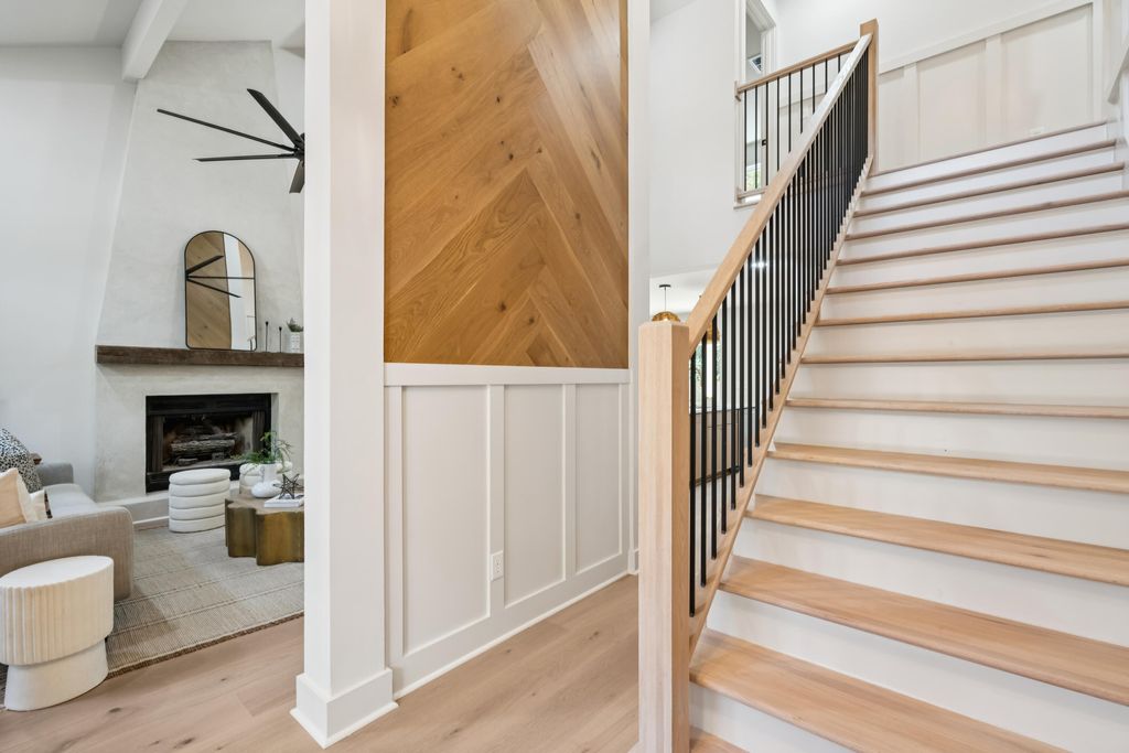 Photo of 2059 Middleburg Lane, Mount Pleasant, SC 29464 (MLS # 25030958)