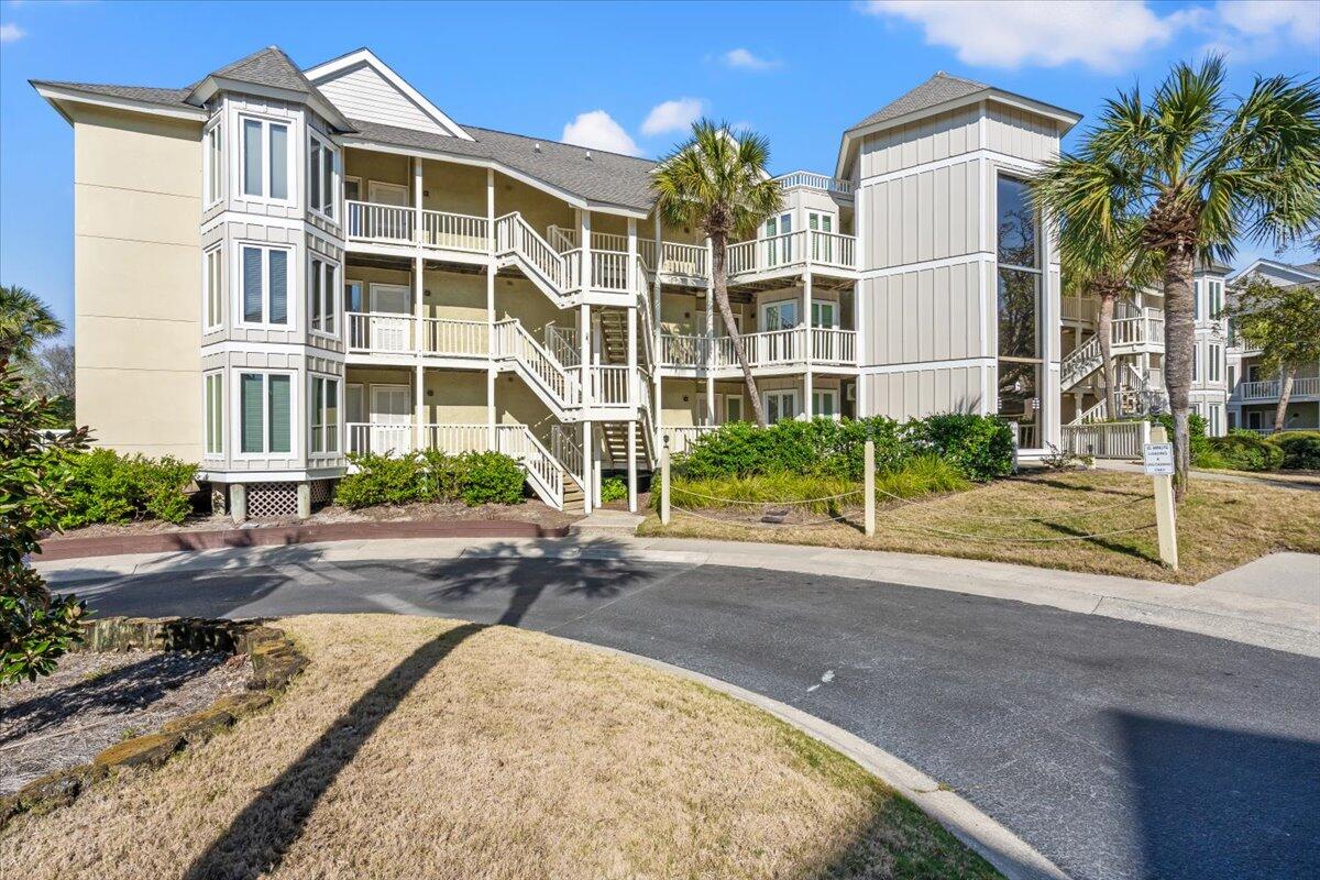 9000 Palmetto Drive G203