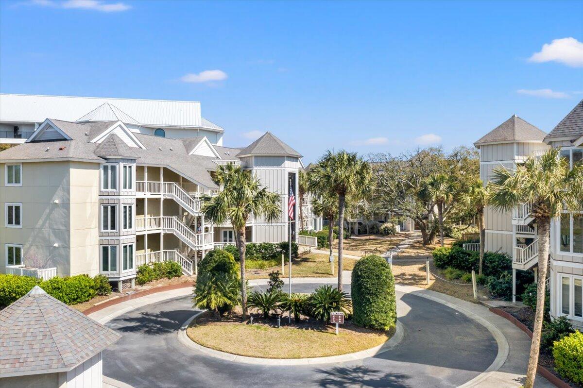 9000 Palmetto Drive G203