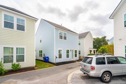 A home in North Charleston