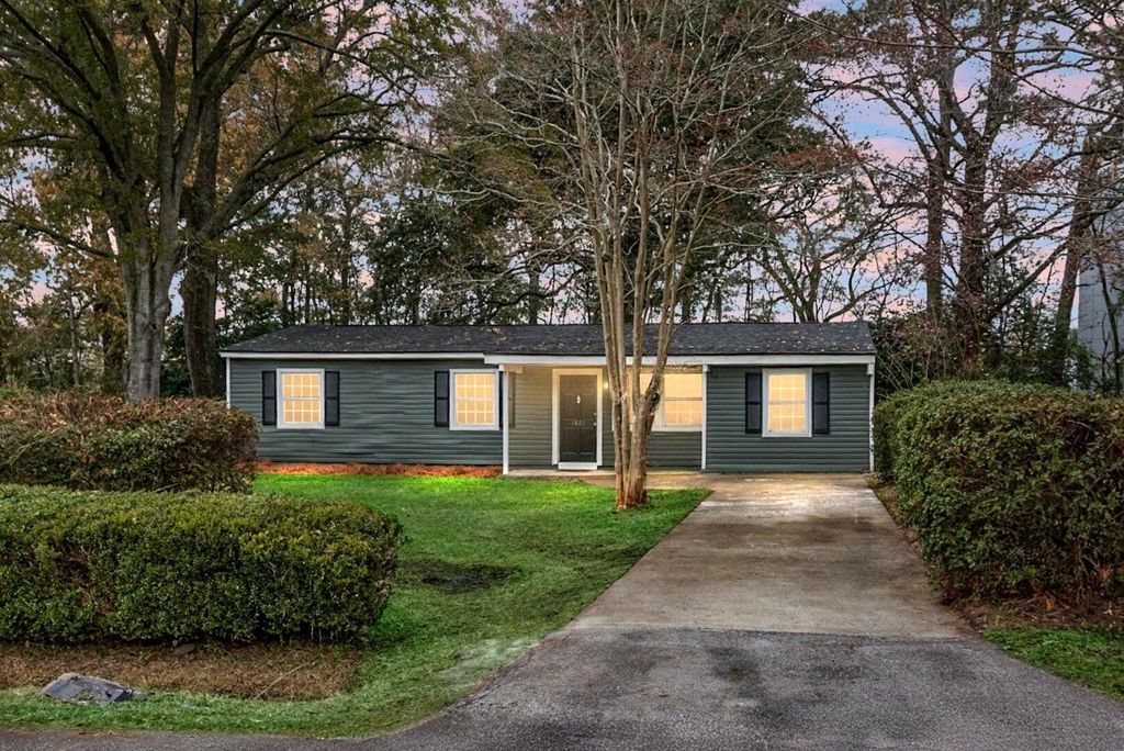 Photo of 1820 Meadowlawn Drive, Charleston, SC 29407 (MLS # 25032776)