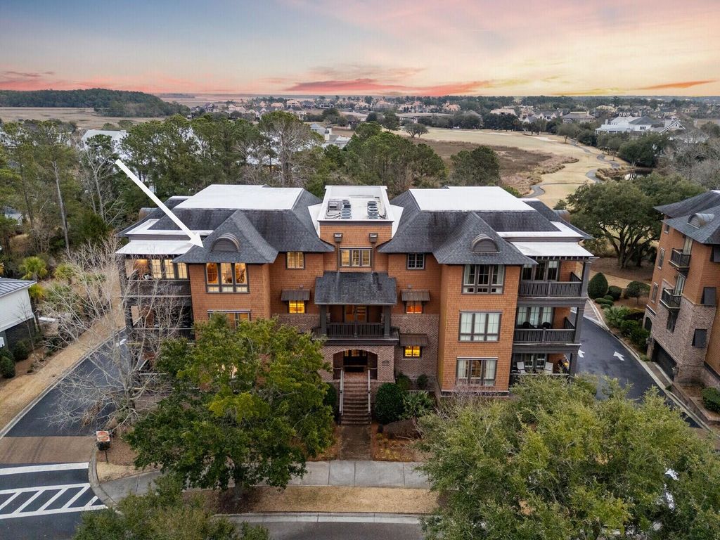 Photo of 250 Island Park Drive #205, Charleston, SC 29492 (MLS # 26004282)