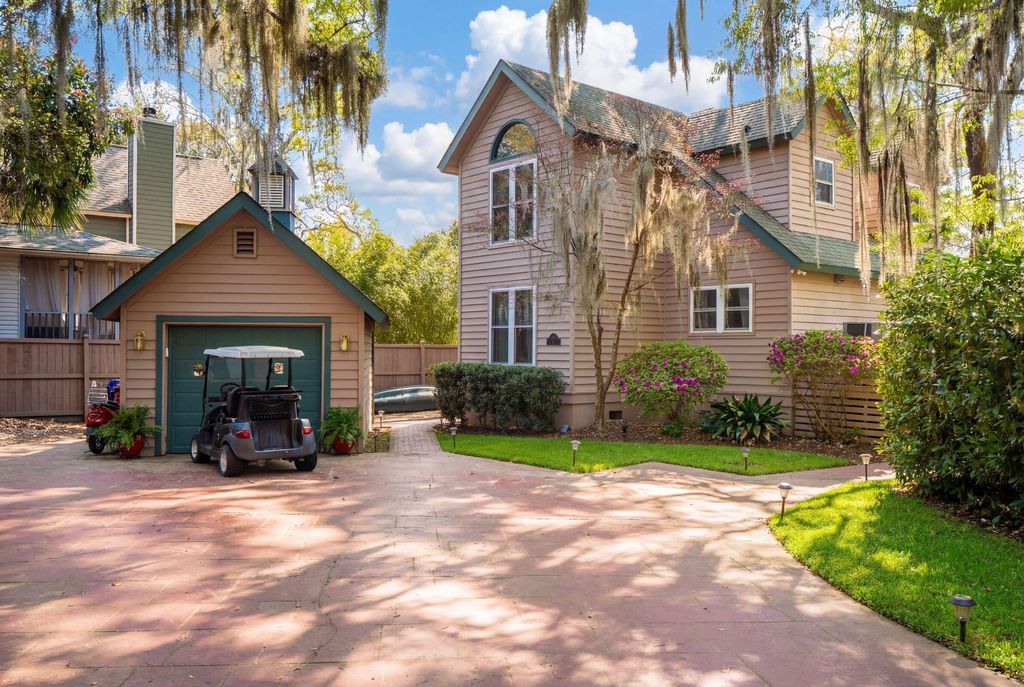 Photo of 759 Lake Frances Drive, Charleston, SC 29412 (MLS # 26011590)
