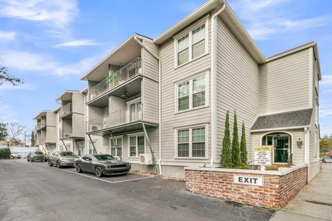 Photo of 259 E Bay Street #1a, Charleston, SC 29401 (MLS # 26000788)