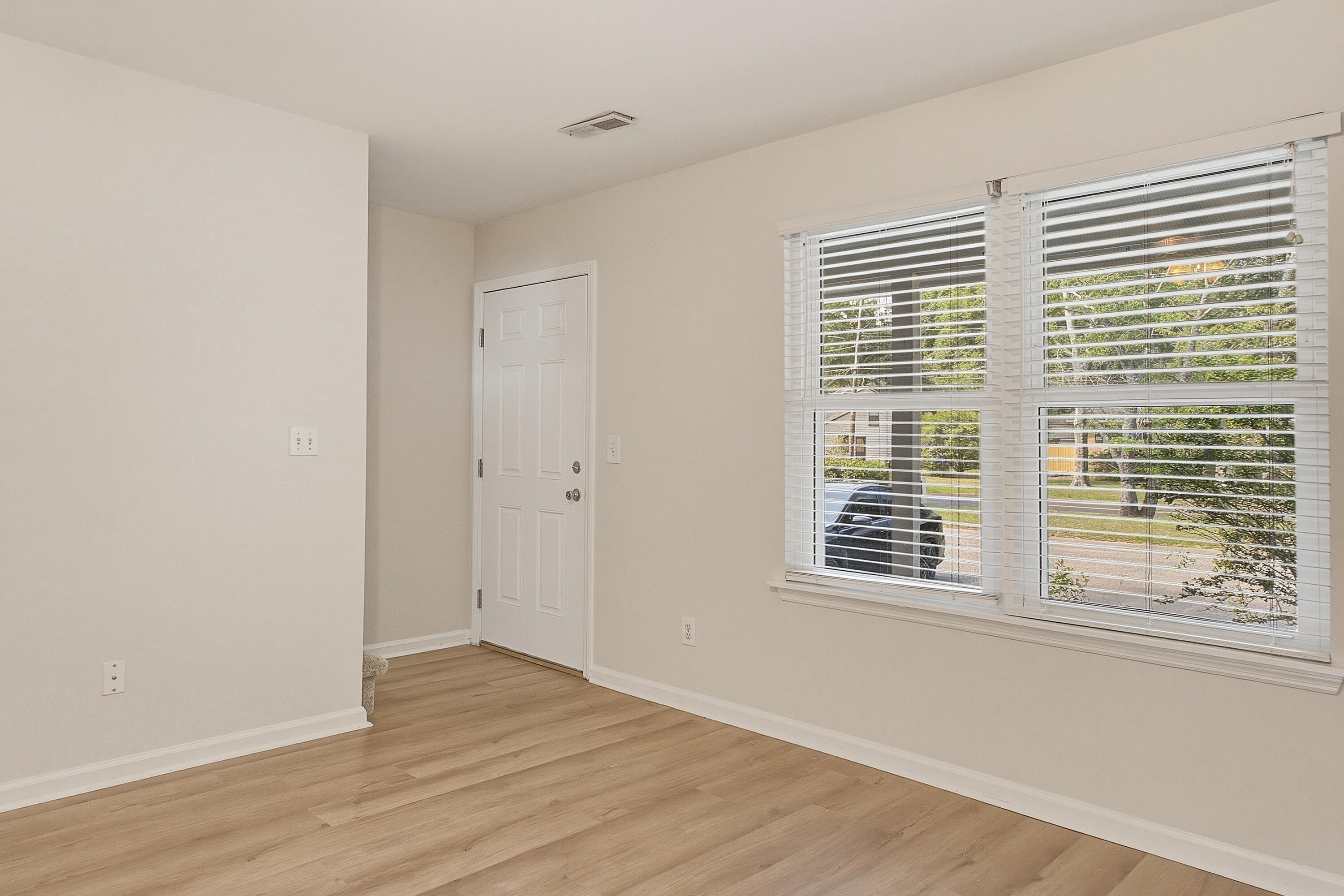 1190 Julian Clark Road 12