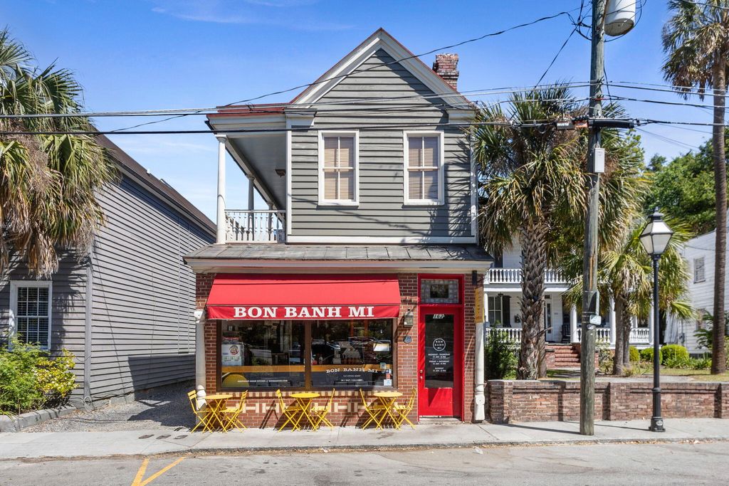 Photo of 162 Spring Street, Charleston, SC 29403 (MLS # 26014869)
