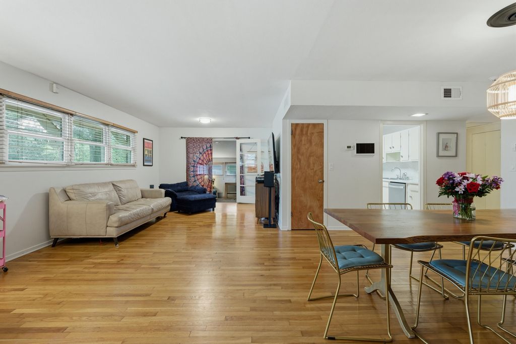 Photo of 368 Lynwood Drive, Charleston, SC 29414 (MLS # 26008721)