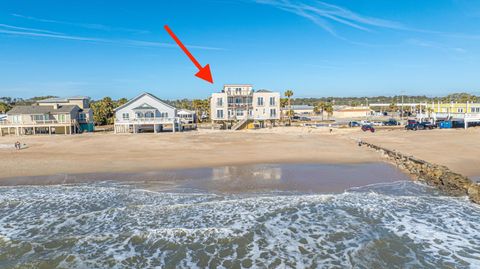 A home in Edisto Beach