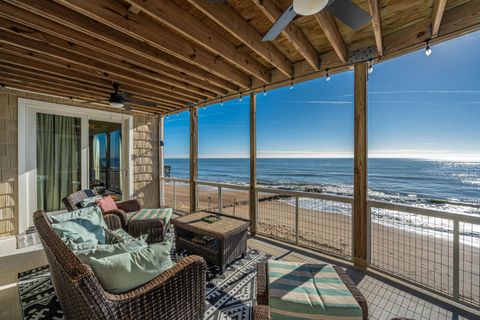 A home in Edisto Beach