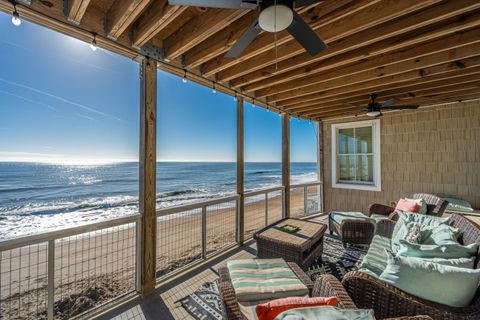 A home in Edisto Beach