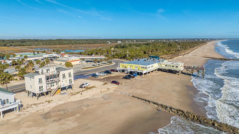 A home in Edisto Beach