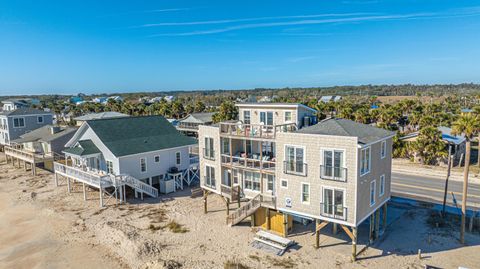 A home in Edisto Beach