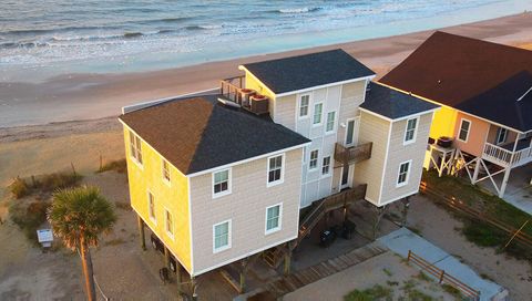 A home in Edisto Beach