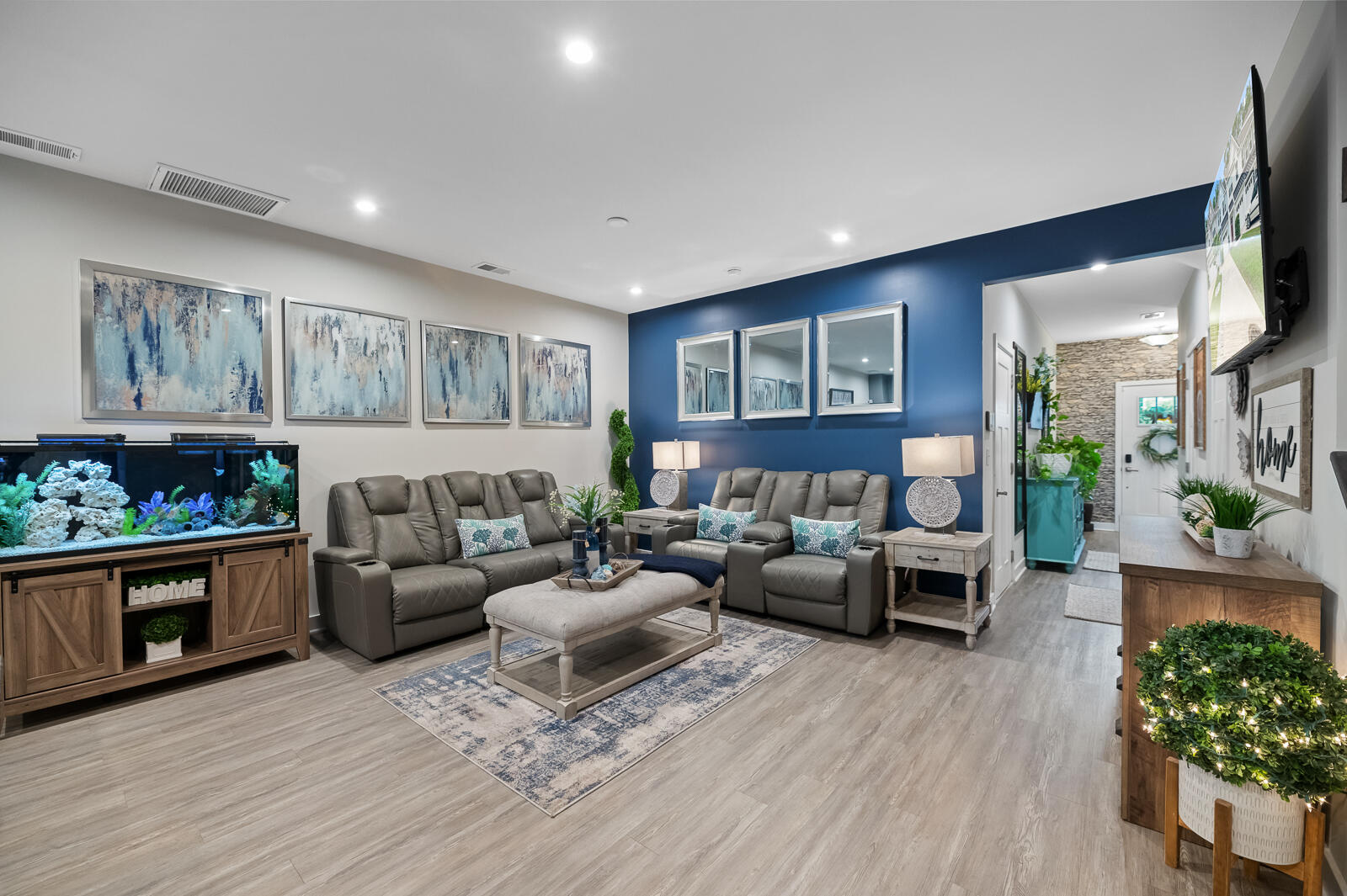 409 Grand Palm Lane