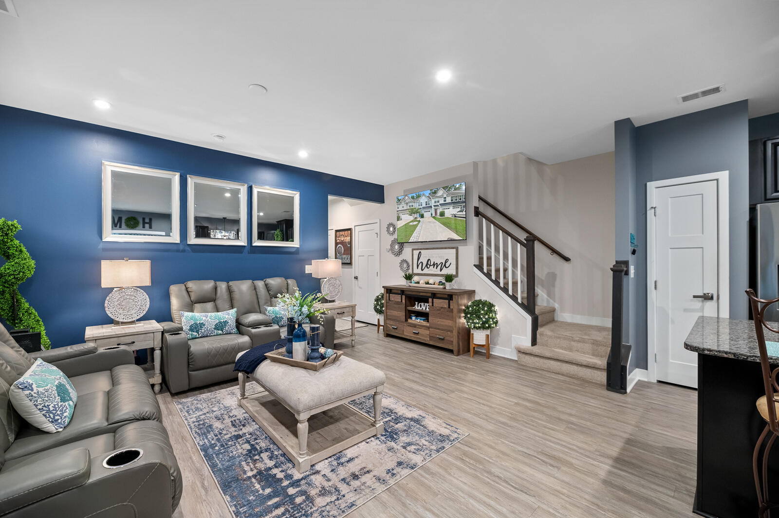 409 Grand Palm Lane
