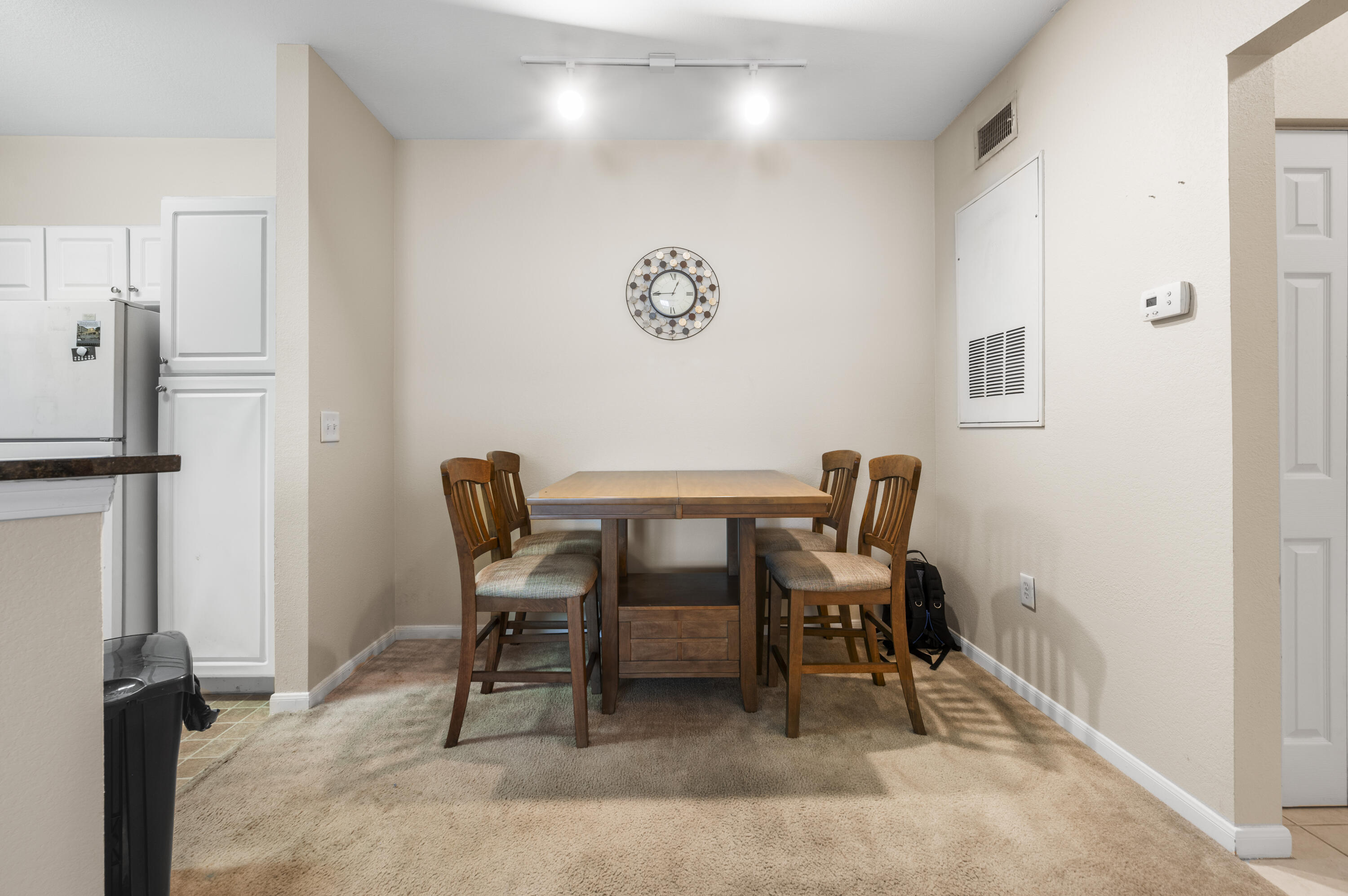 60 Fenwick Hall Alley 938