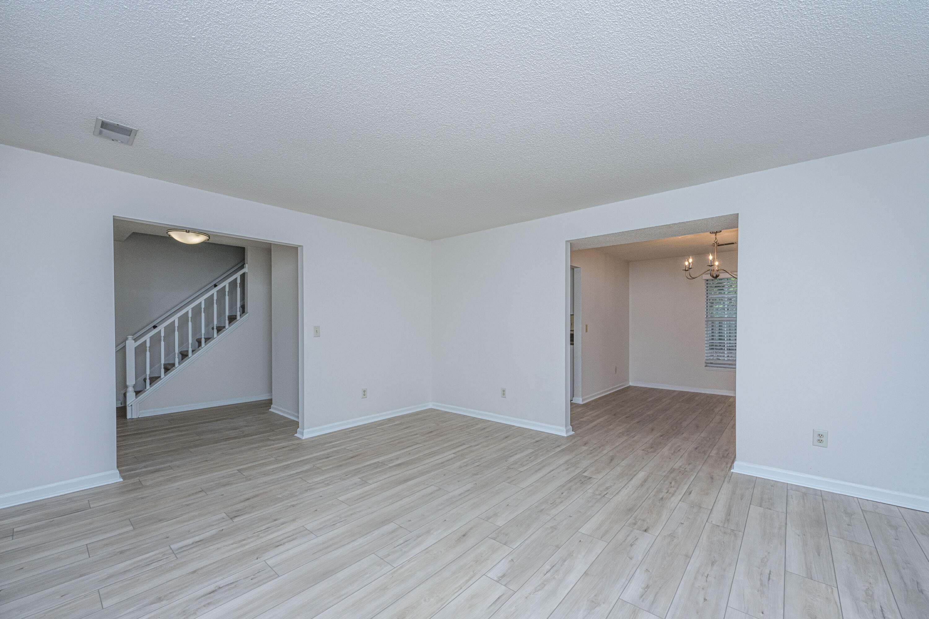 1409 Topaz Drive
