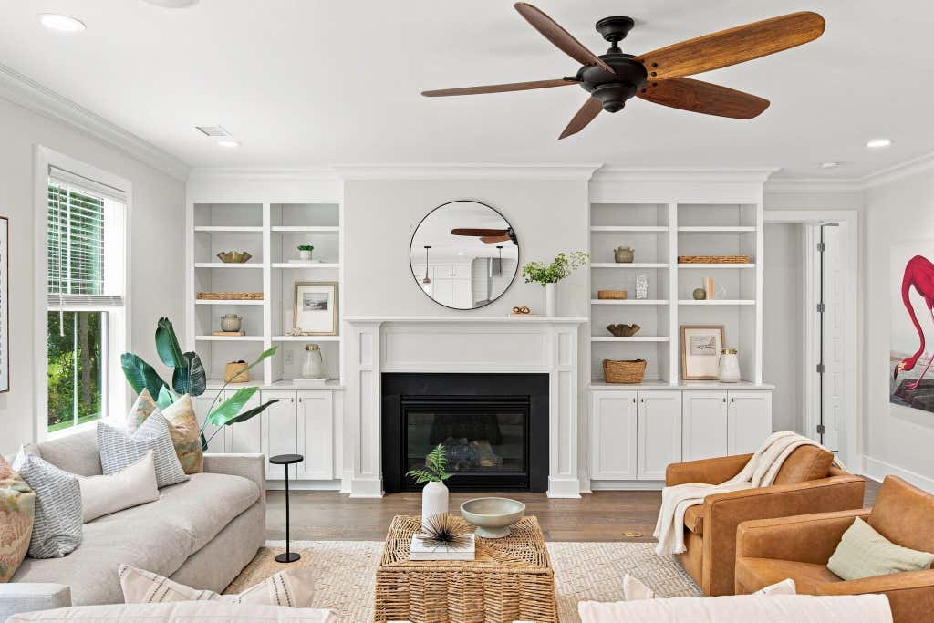 Photo of 1291 S Barksdale Road, Mount Pleasant, SC 29464 (MLS # 26024303)