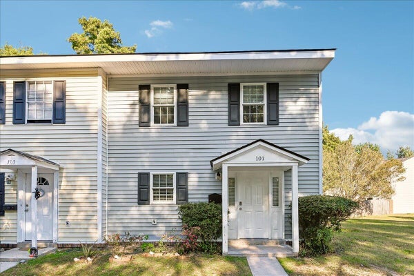 101 HERITAGE CIR APT A-1, MOUNT PLEASANT, SC 29464 - Image d2ee9db08fc87385f87b03df7cc73cc1/534921220
