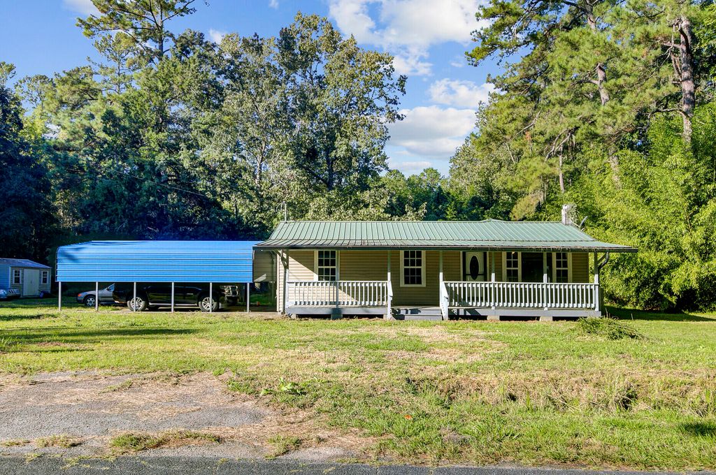 Photo of 3845 Rum Gully Road, Islandton, SC 29929 (MLS # 25028557)