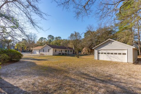 A home in Summerville