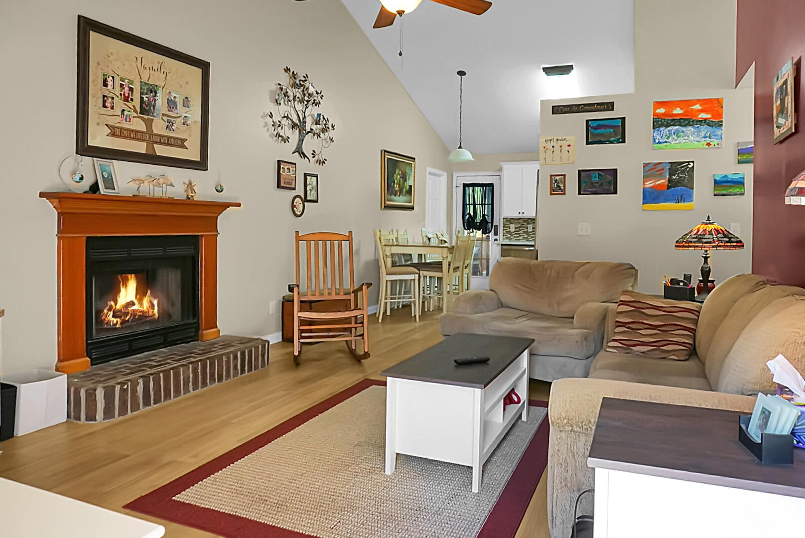 522 Dolphin Drive