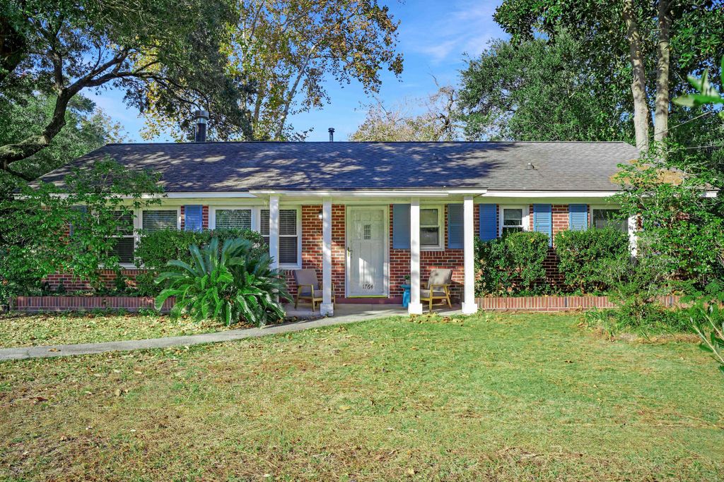 Photo of 1764 Lady Ashley Street, Charleston, SC 29412 (MLS # 25030799)